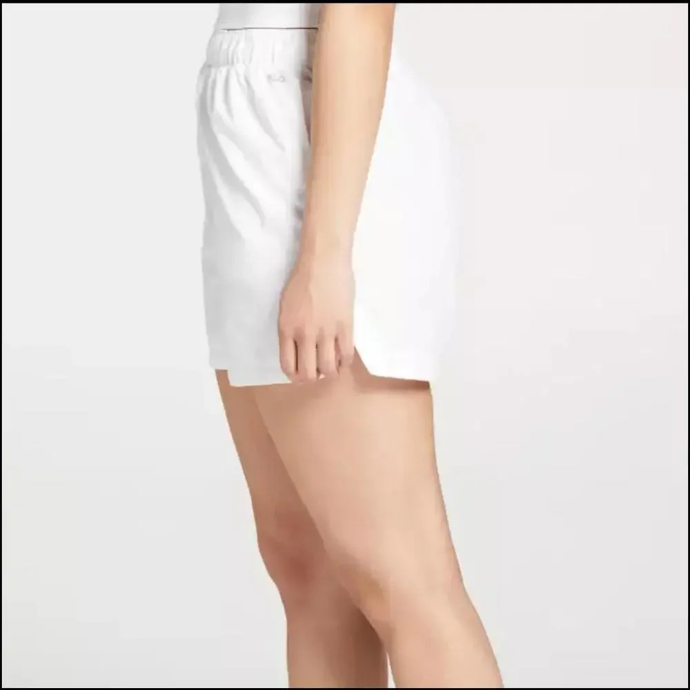 NWT Women’s DSG 3-inch High-Rise White Woven Shorts Size Large